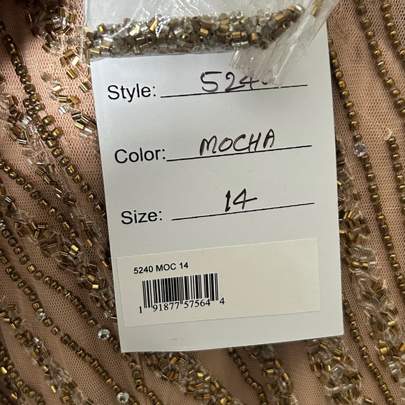 MAC DUGGAL 5240 NWT Long Sleeve Beaded Column Gown - Picture 9 of 9